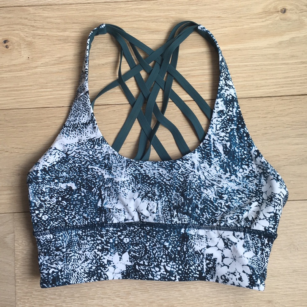 Lululemon Free To Be Moved Bra